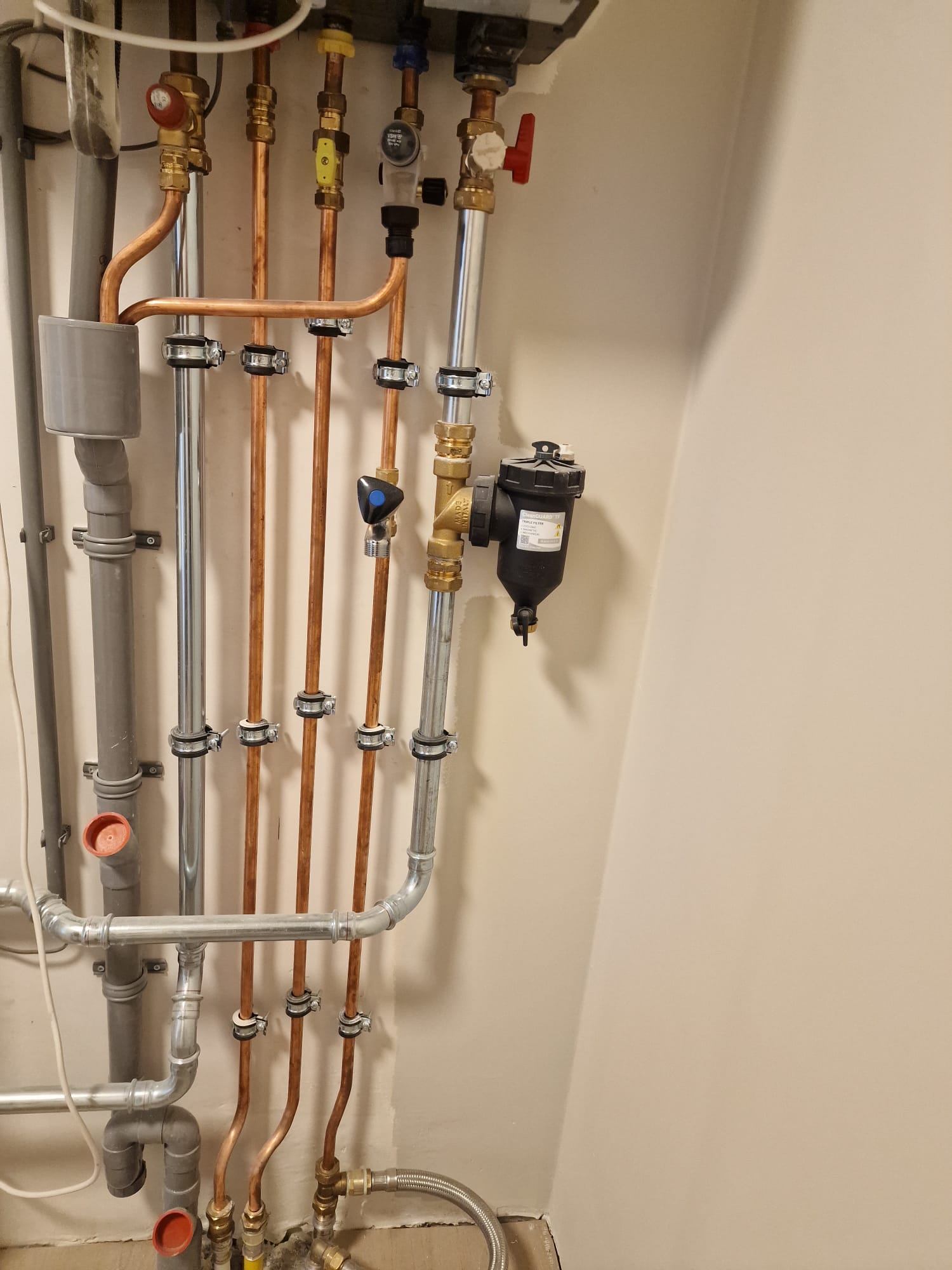 Koper leidingwerk waterinstallatie