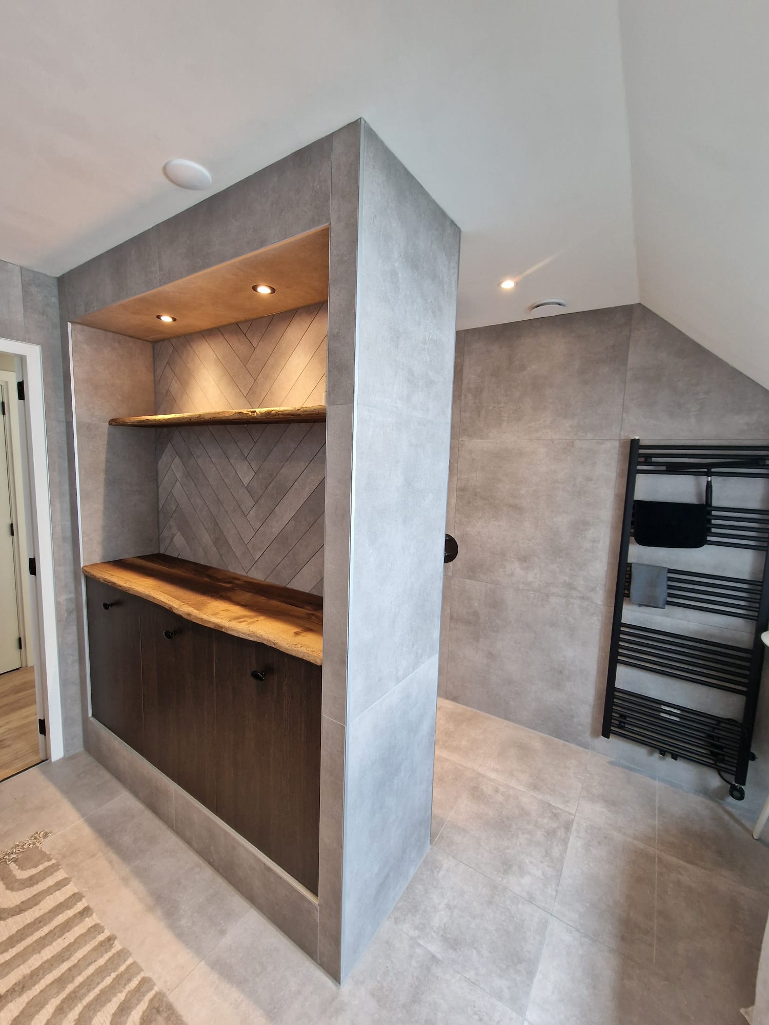 Inbouwspots badkamer nis